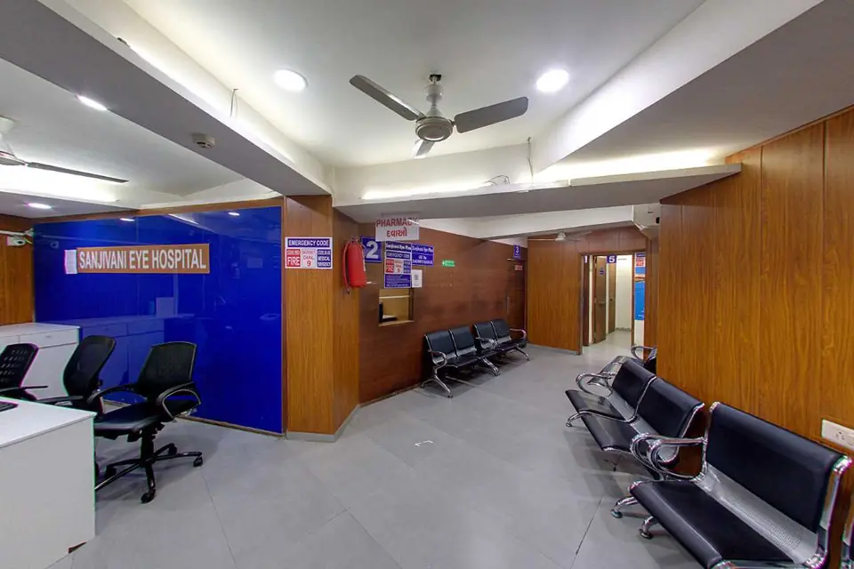 Waiting area near the consulting rooms